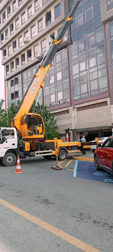 Esenyurt Sepetli Vinç Çalışma 7